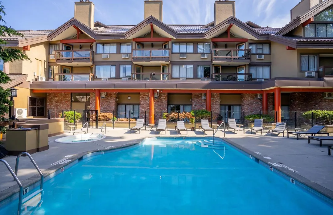 Whistler Village Inn & Suites-1